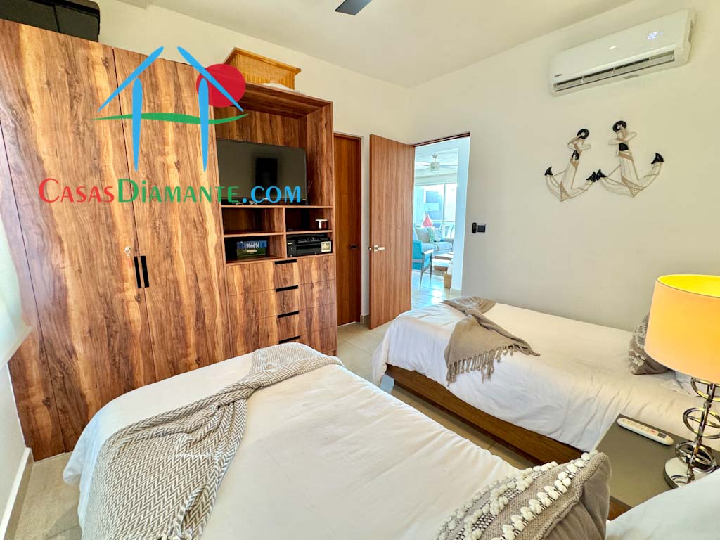Vidamar Residencial Condesa A PH 2 - Recámara uno 4